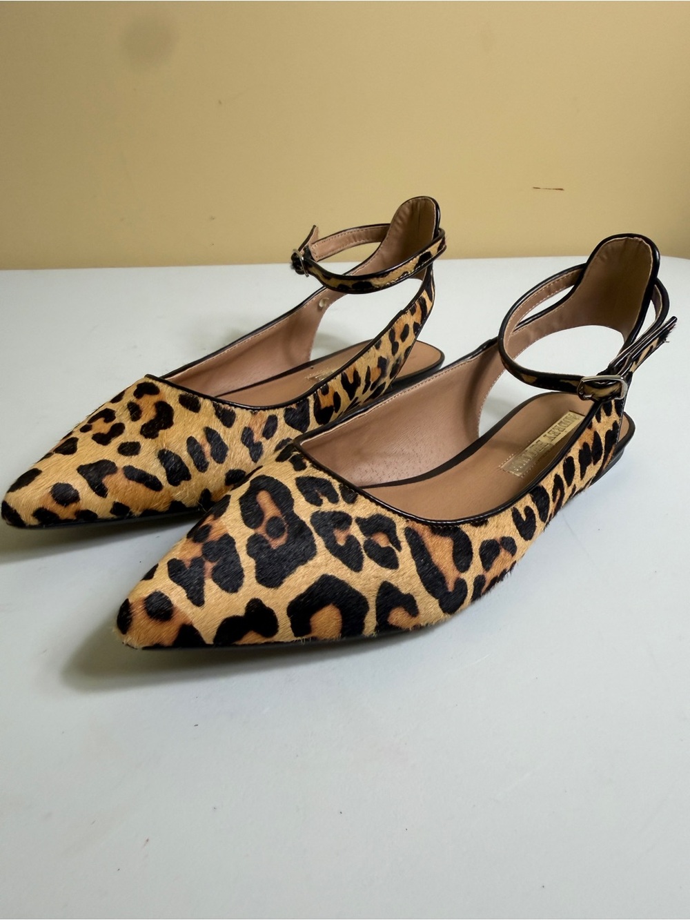 Audrey Brooke Naomi Leopard Pointed Toe Flats Ankle Strap Calf Hair EUC Size 8